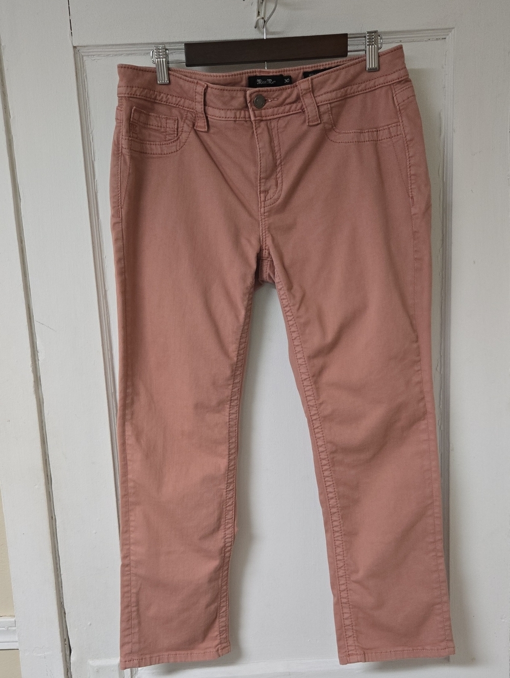 Miss Me Jeans Dusty Pink Mid Rise Easy Crop Jeans 30
